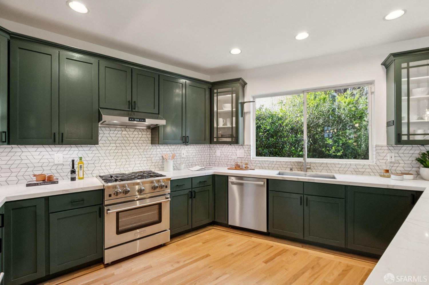 Property photo 38