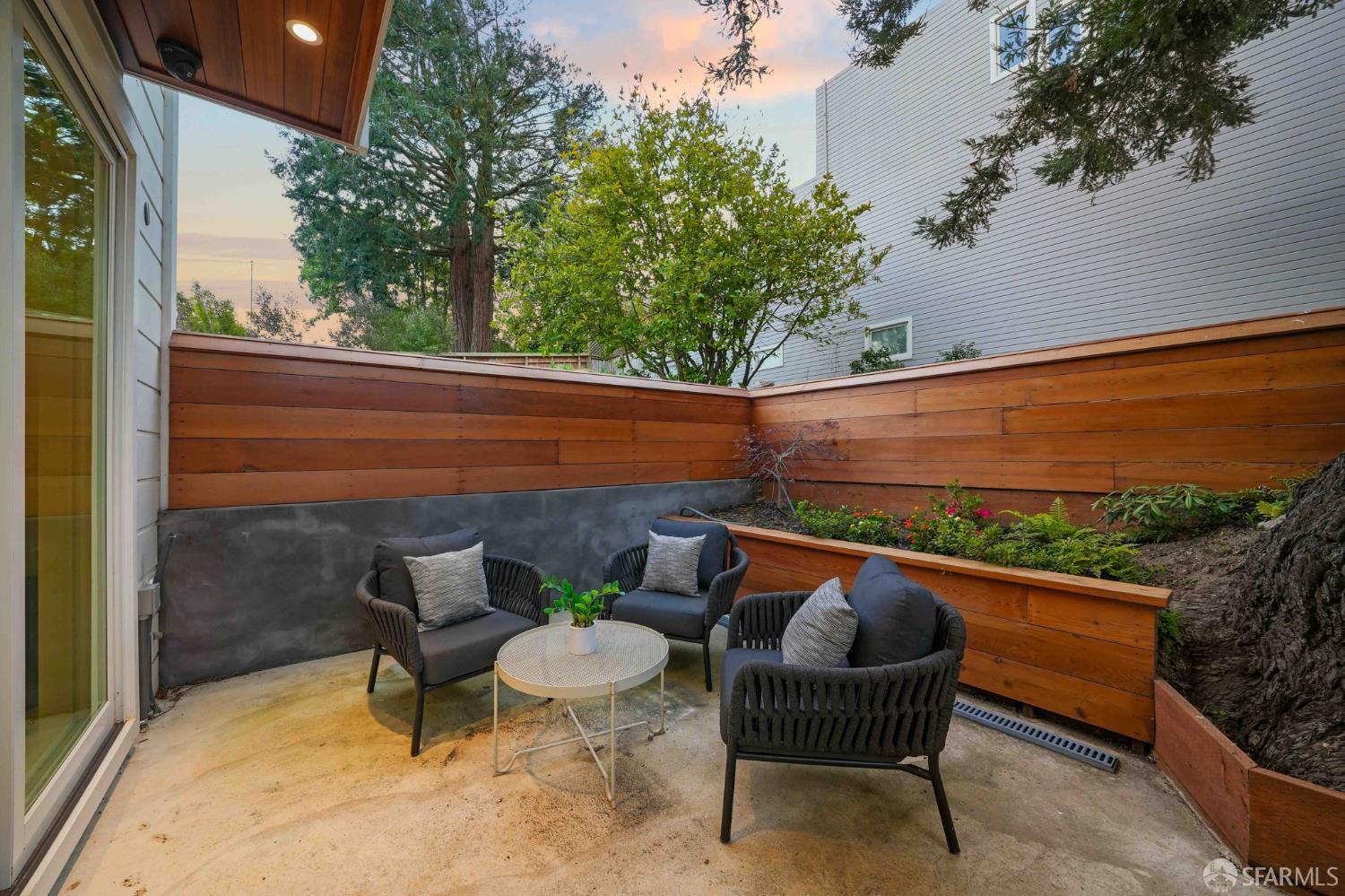 Property photo 50