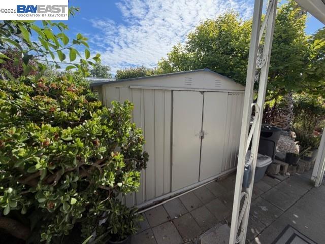Property photo 35