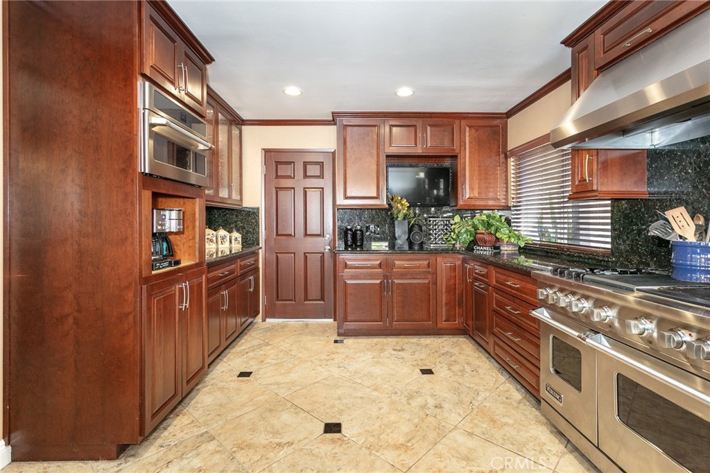 Property photo 23