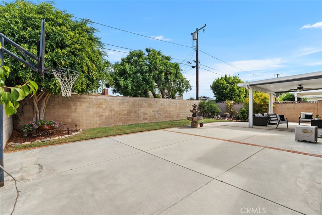 Property photo 42