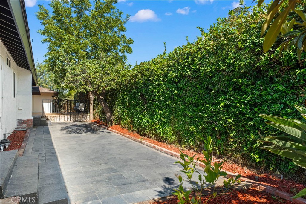Property photo 46