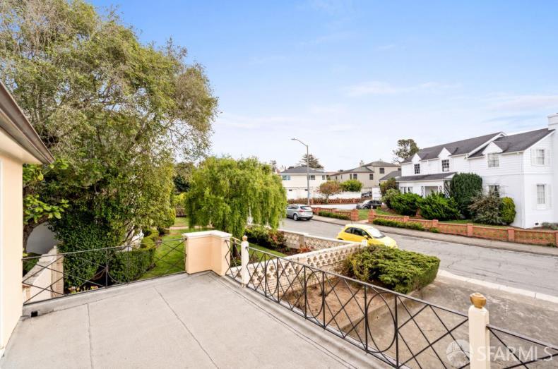Property photo 43