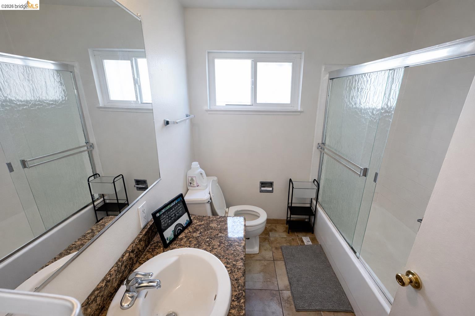 Property photo 28