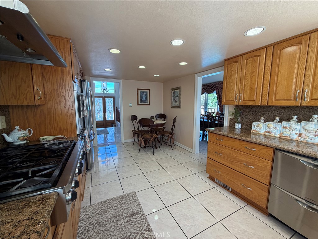 Property photo 30