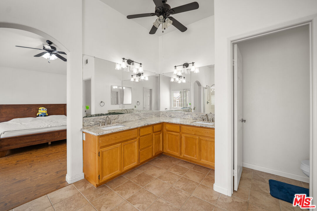 Property photo 25