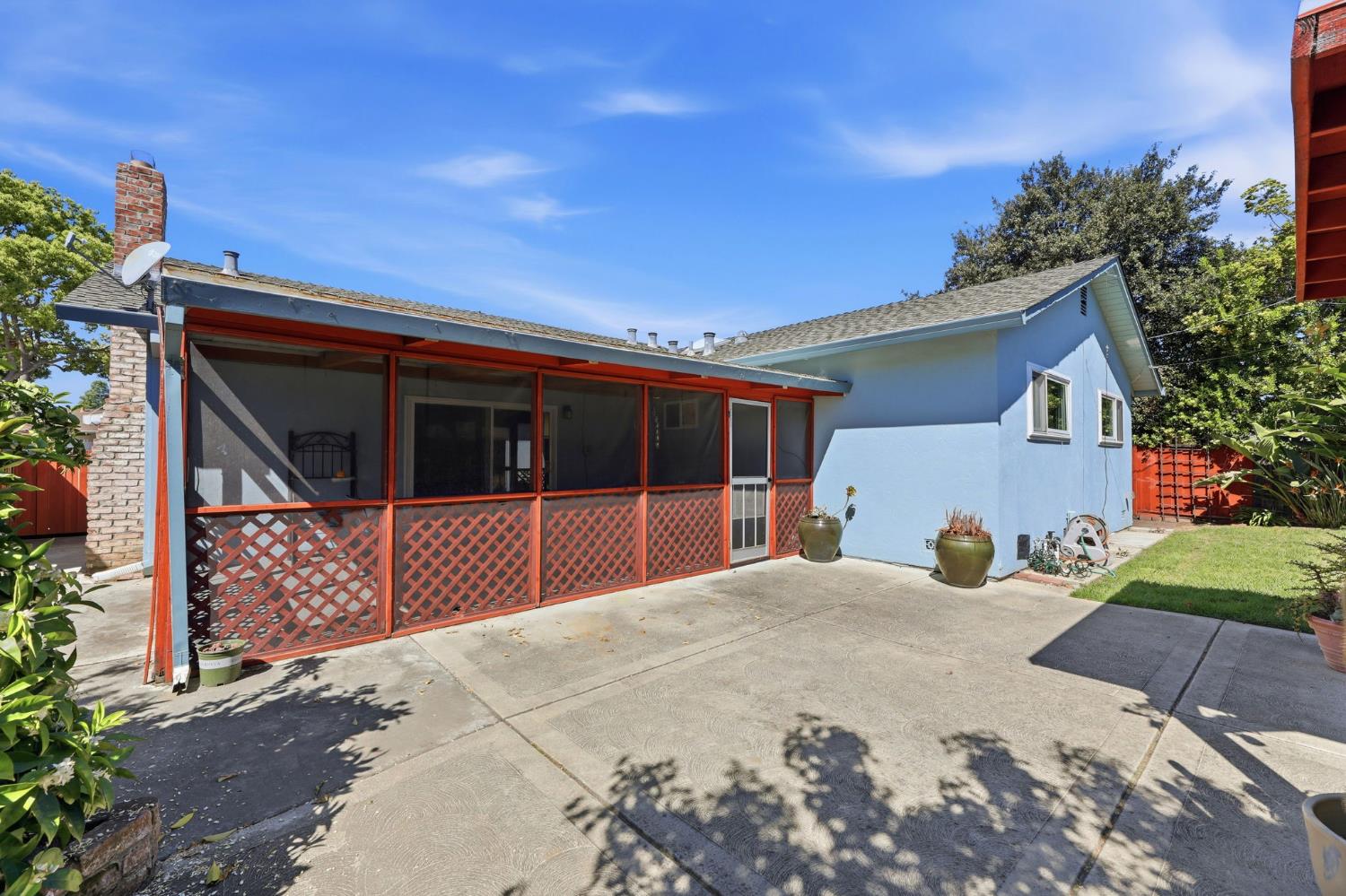 Property photo 32