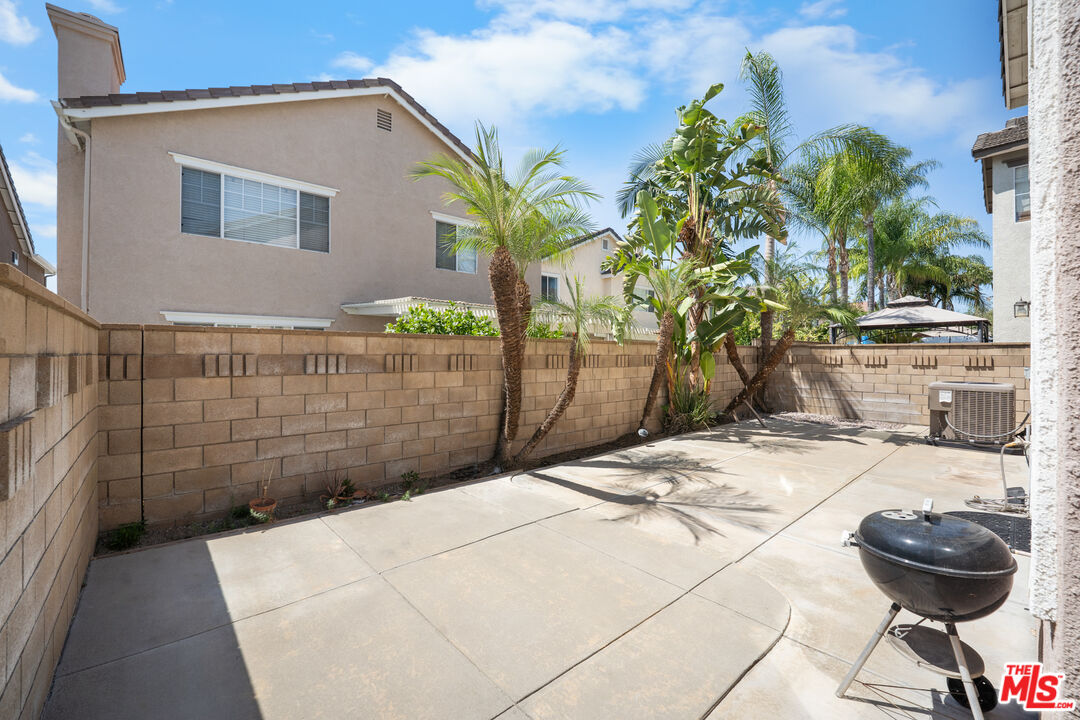 Property photo 37
