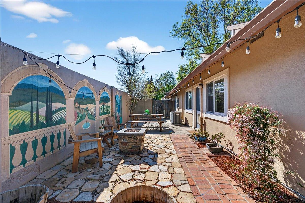 Property photo 37