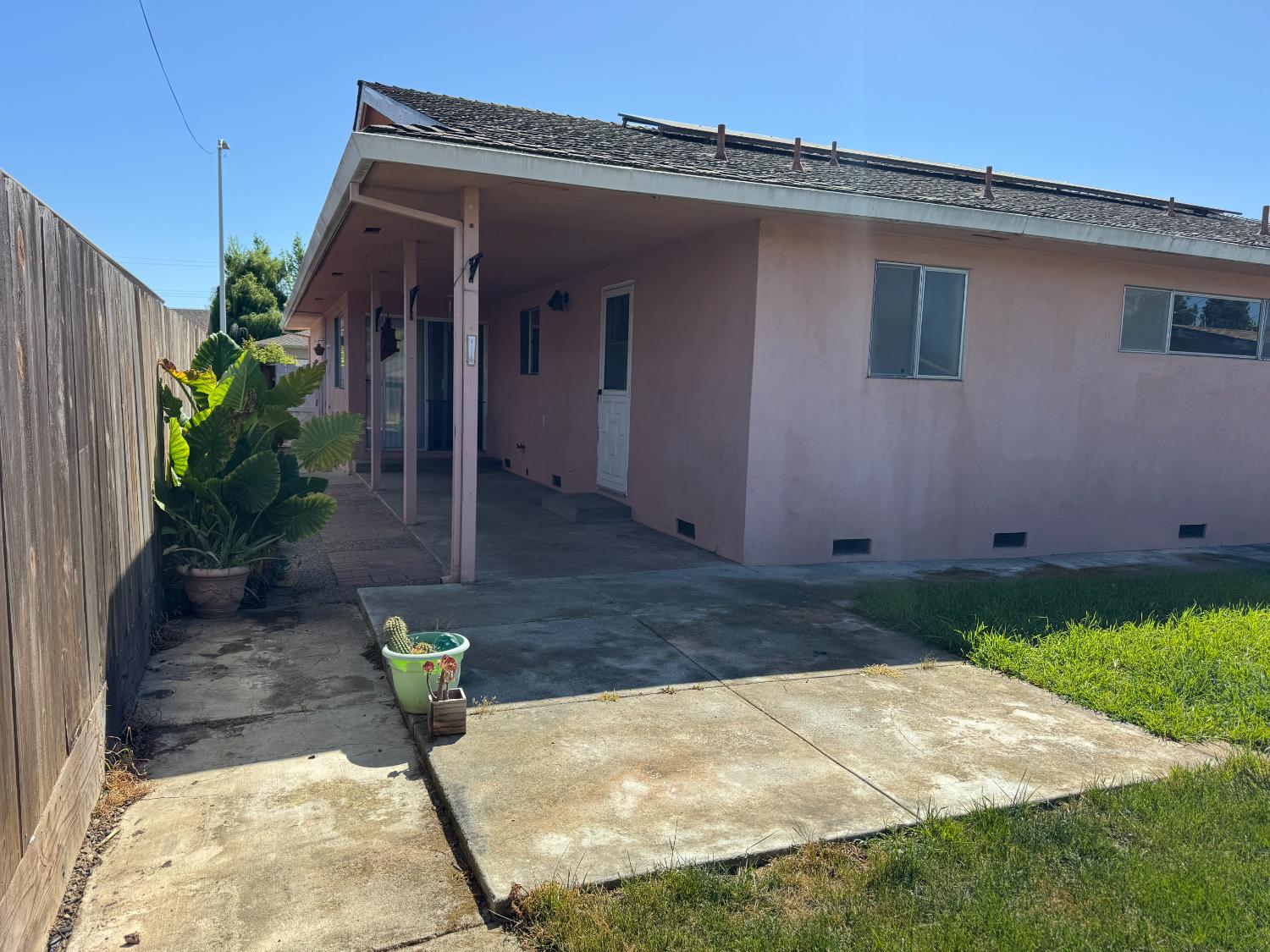 Property photo 25