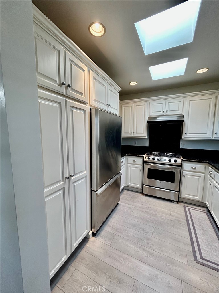 Property photo 44