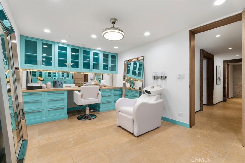 Property photo 50