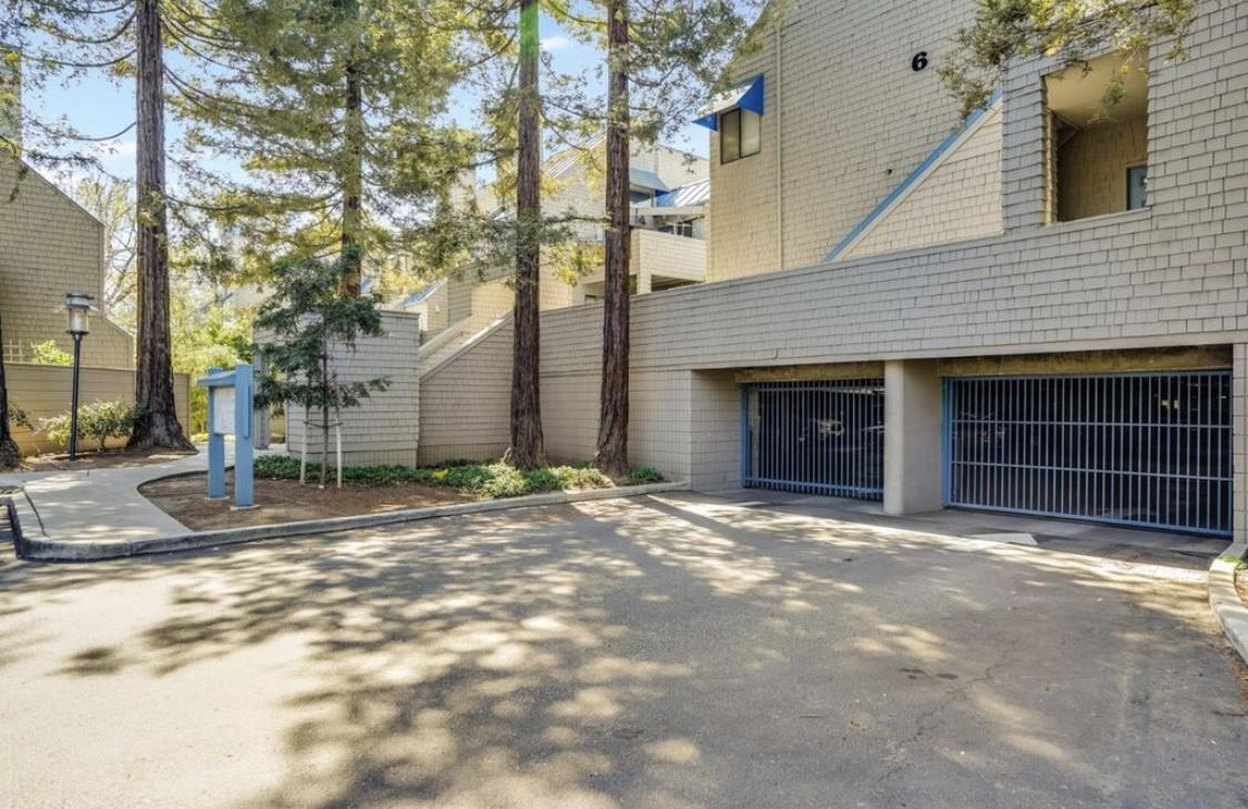 Property photo 42