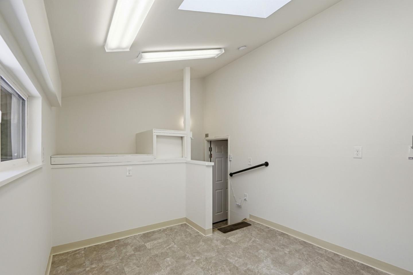 Property photo 44