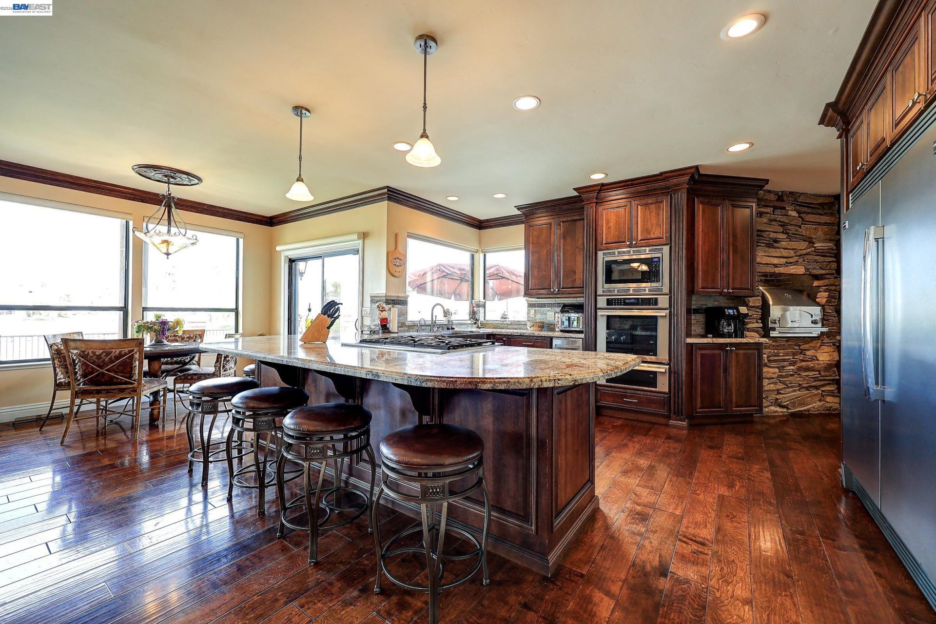 Property photo 24