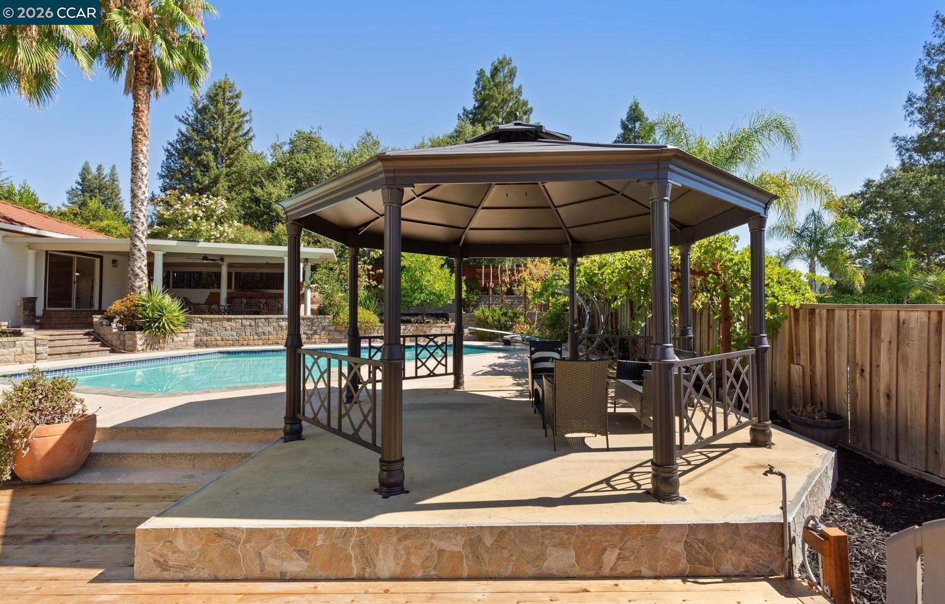 Property photo 43