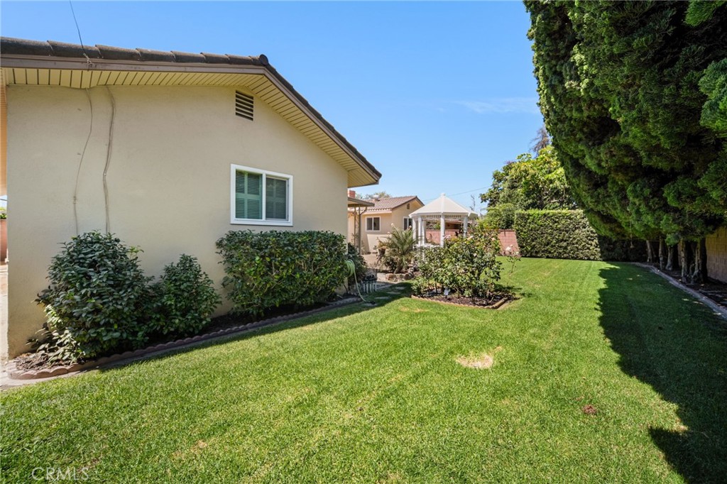Property photo 40