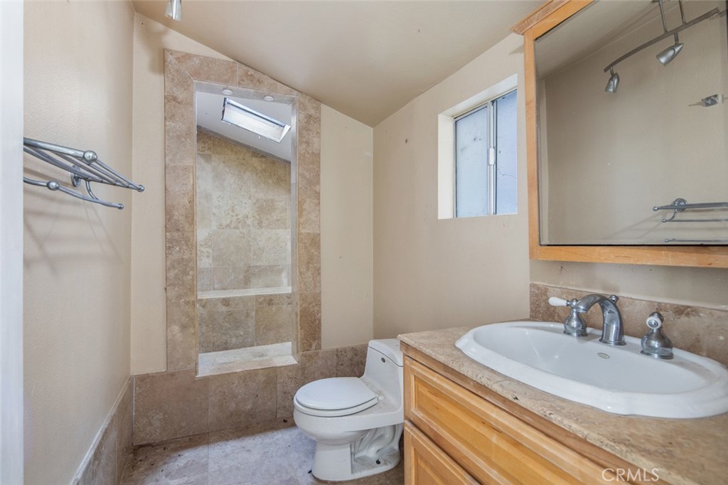 Property photo 44