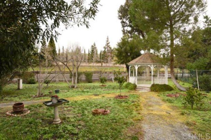 Property photo 23