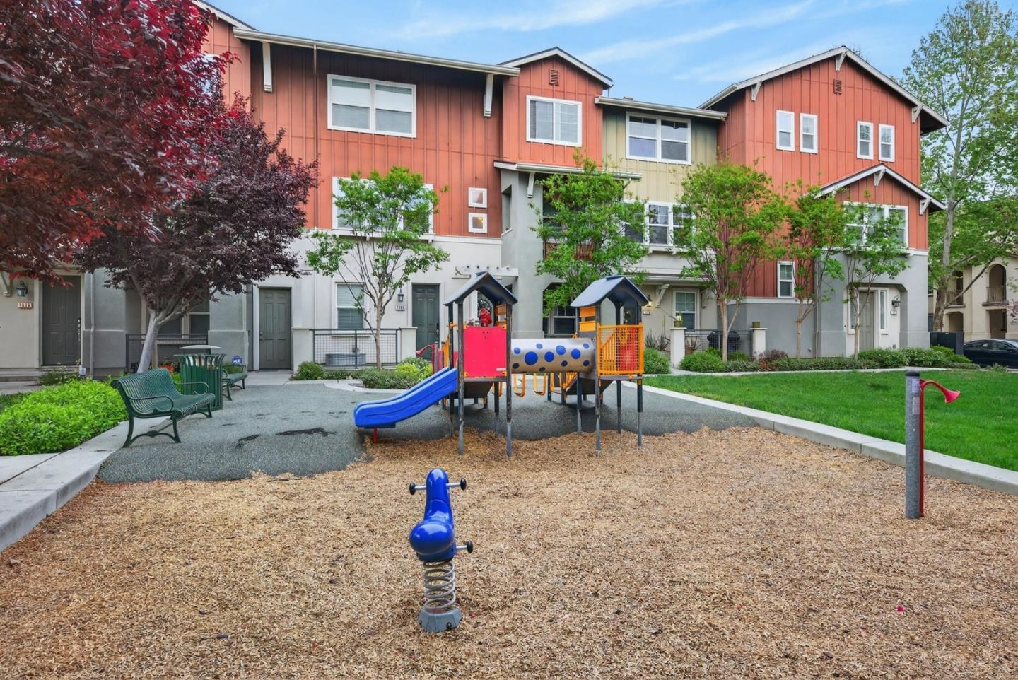 Property photo 44
