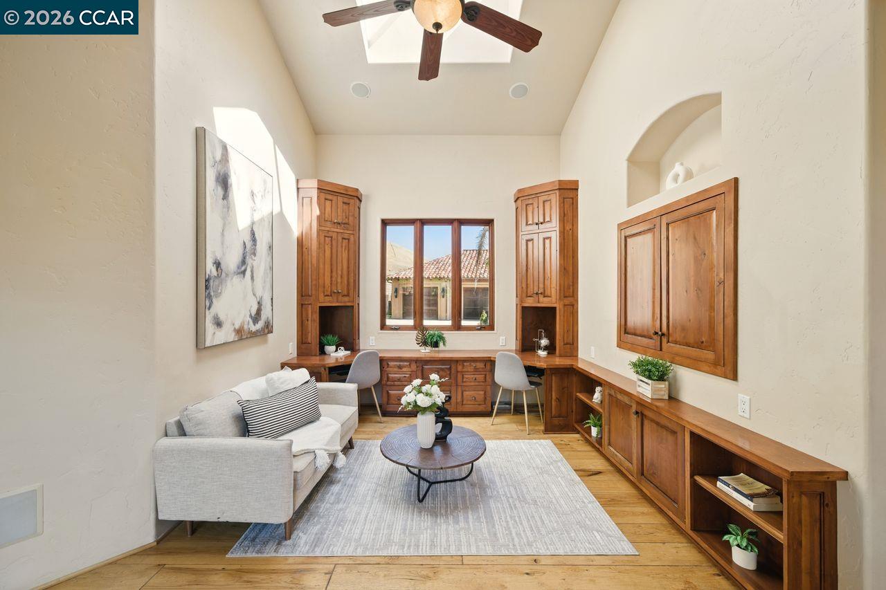 Property photo 37