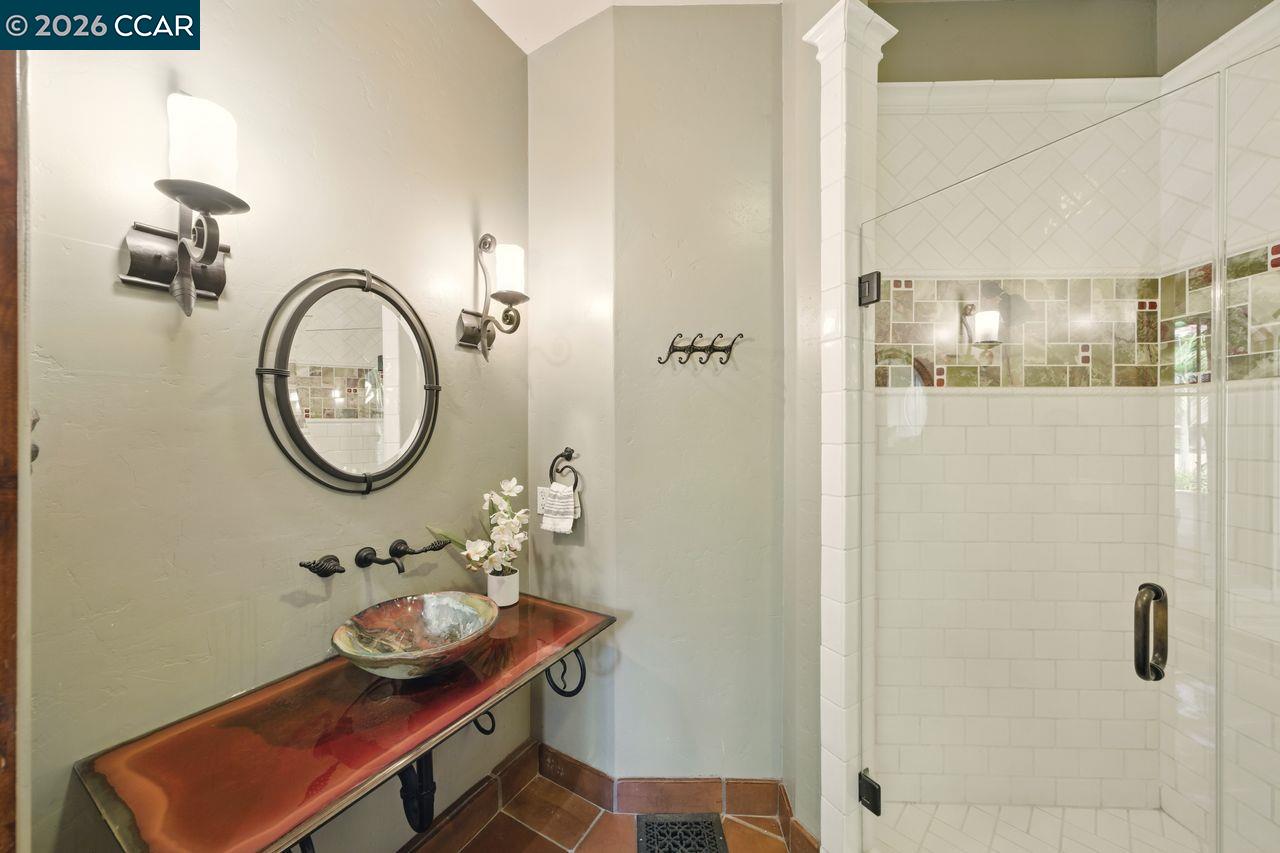 Property photo 42