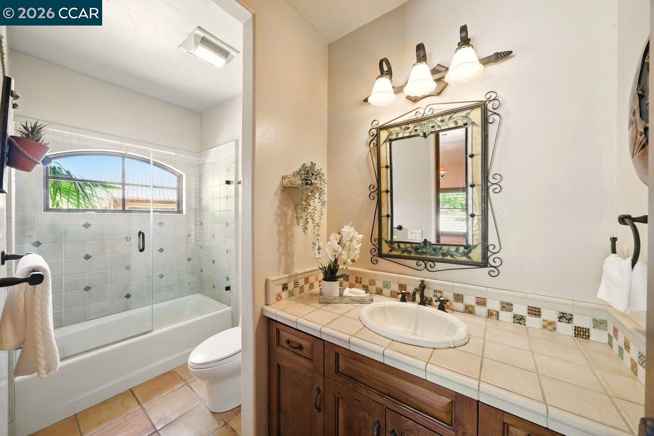 Property photo 46