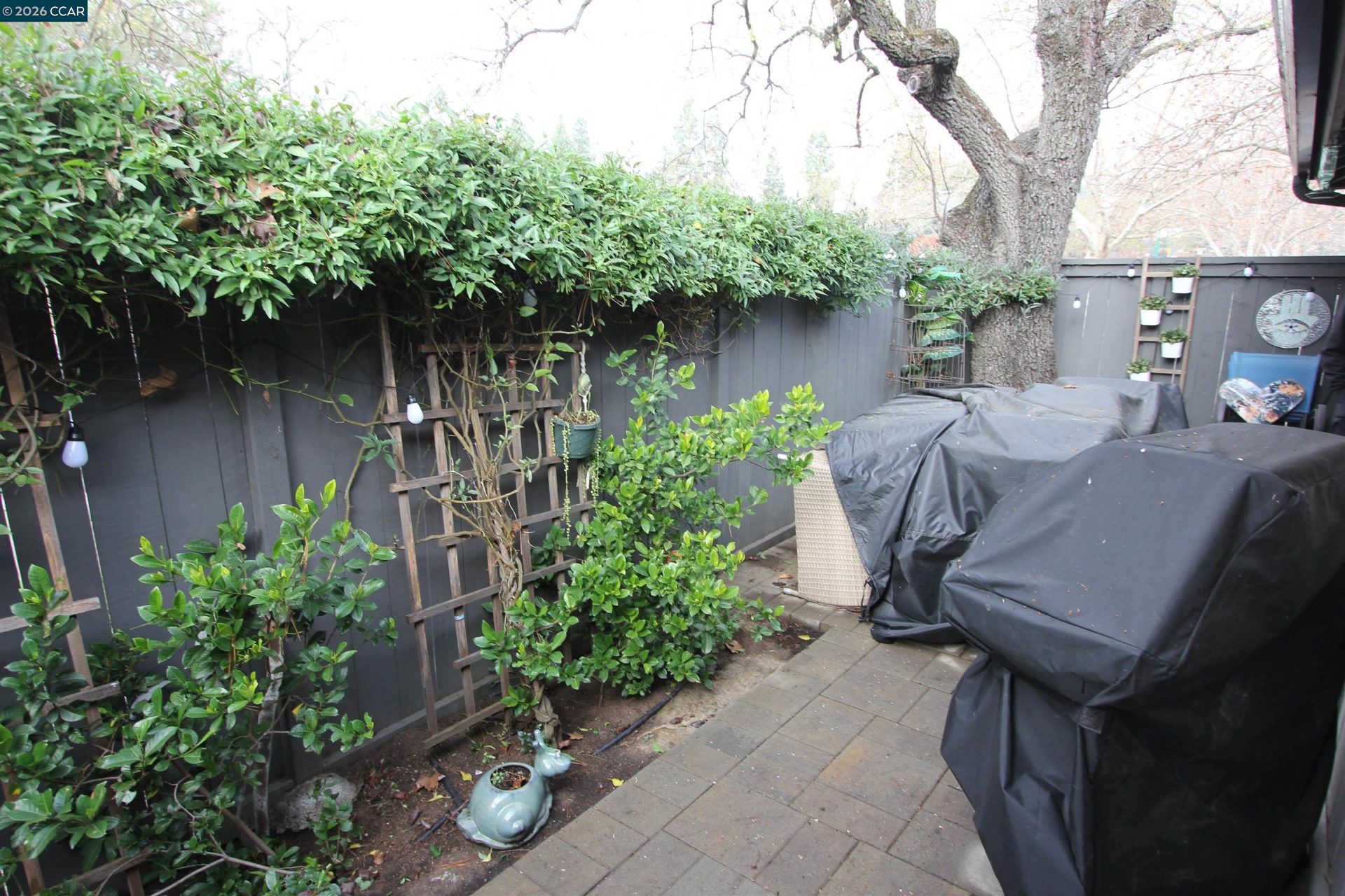 Property photo 28