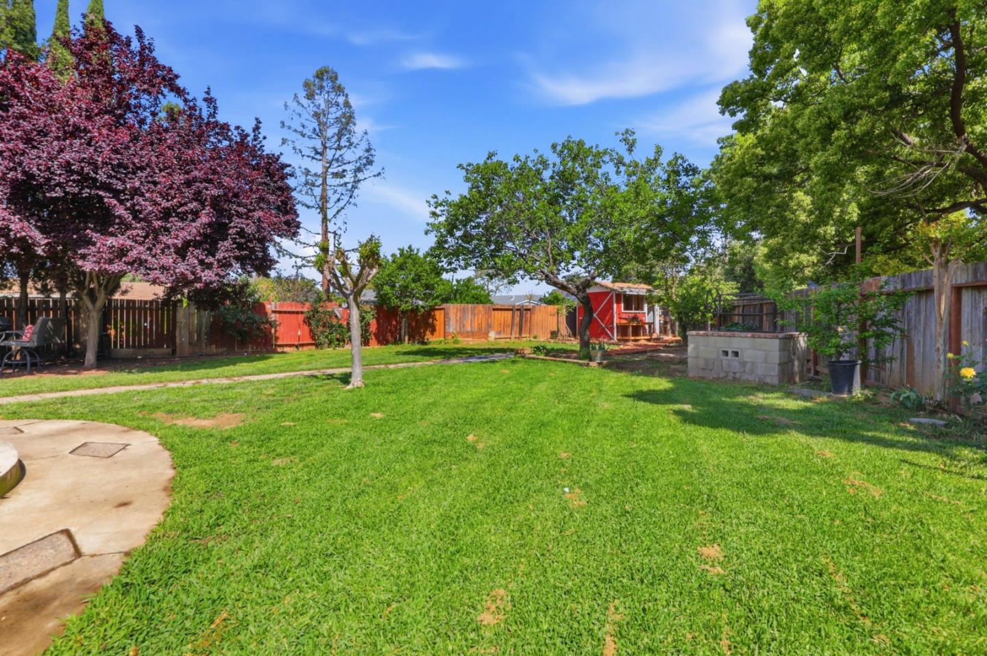 Property photo 32