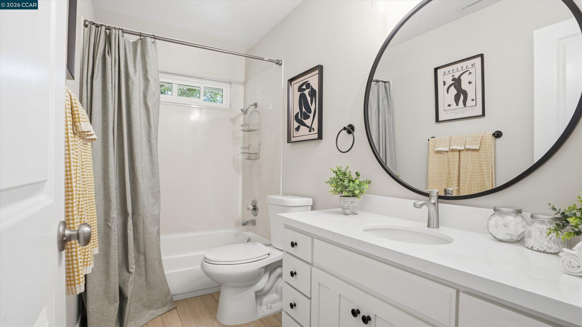 Property photo 38