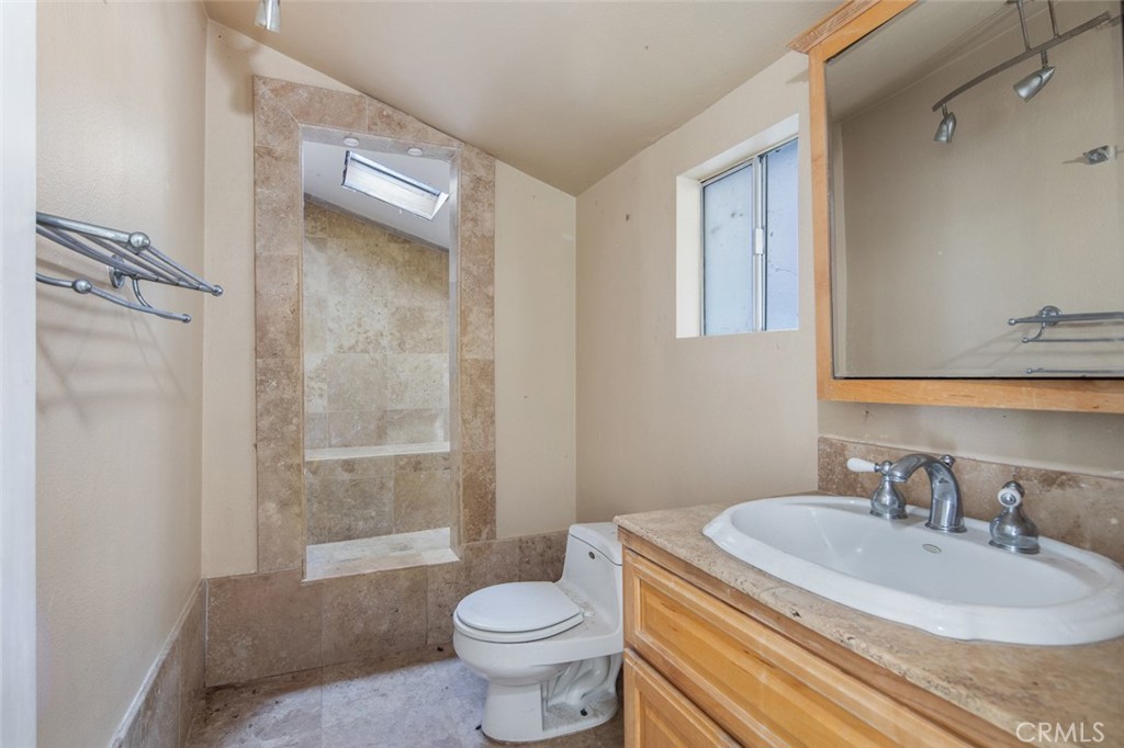 Property photo 44