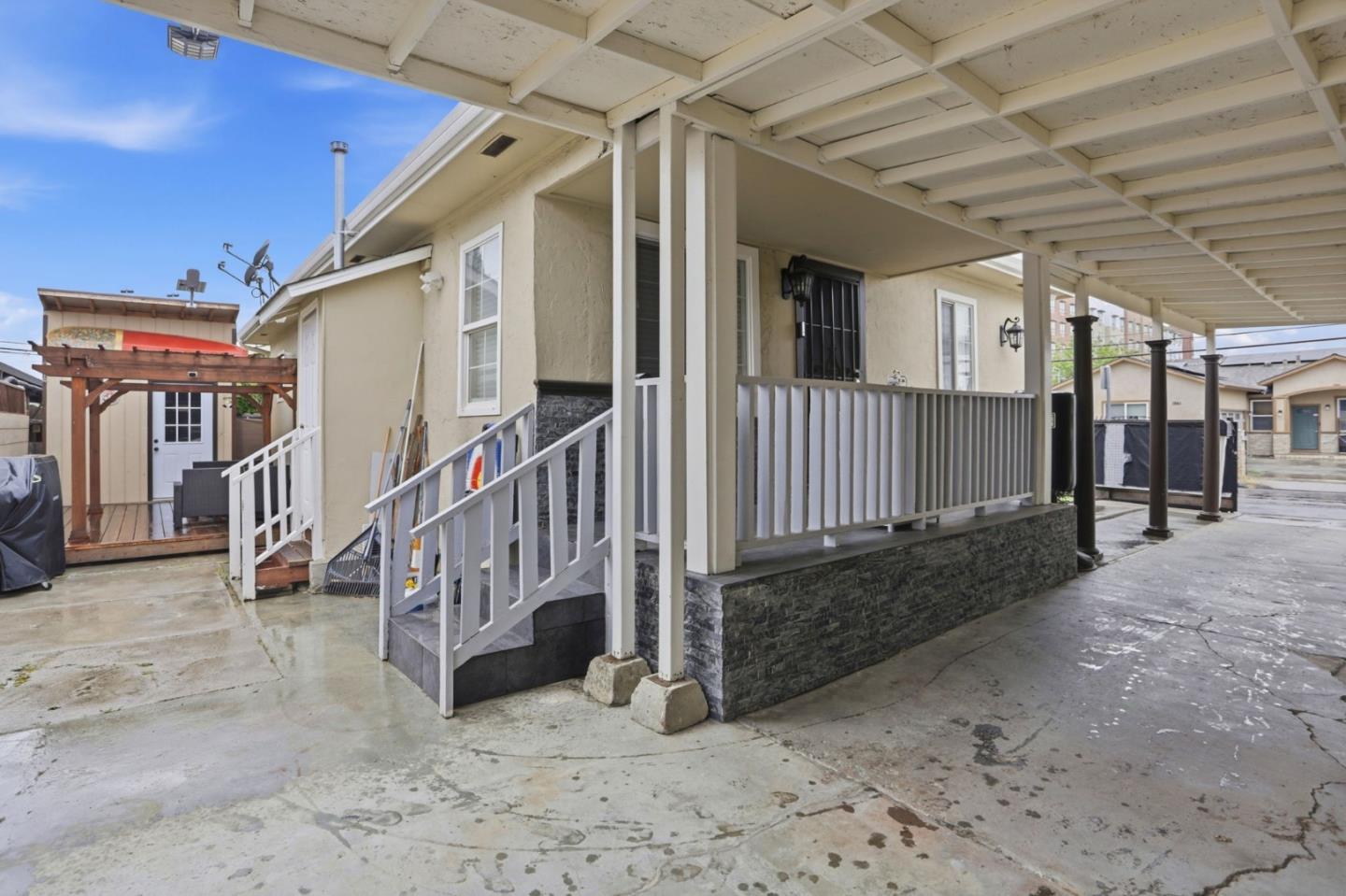 Property photo 31