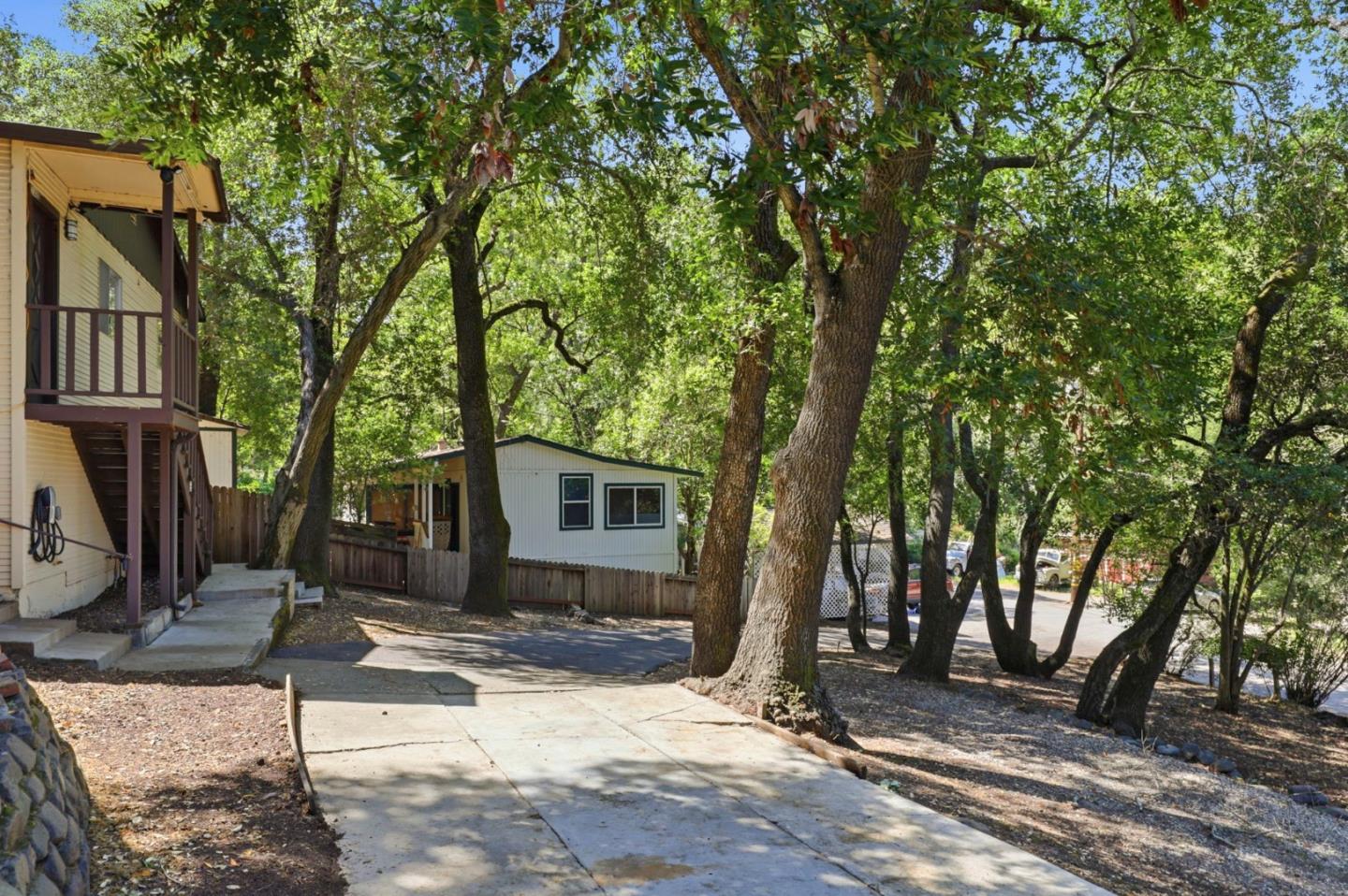 Property photo 33