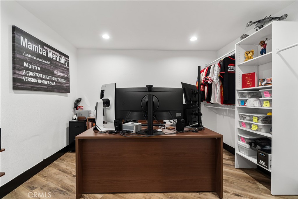 Property photo 38