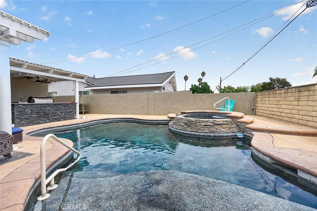 Property photo 29