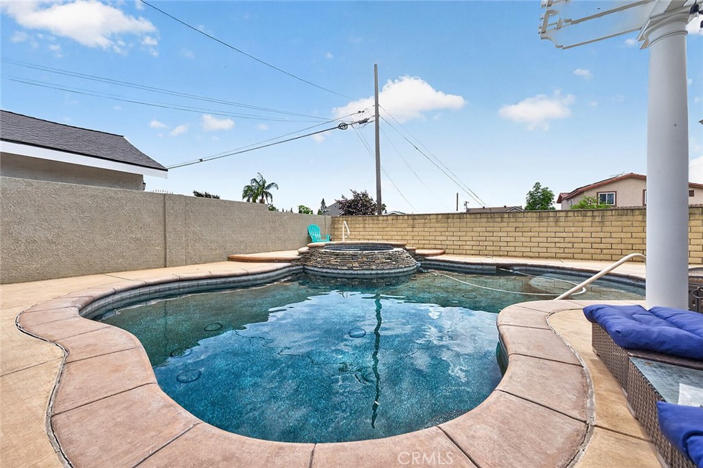 Property photo 30