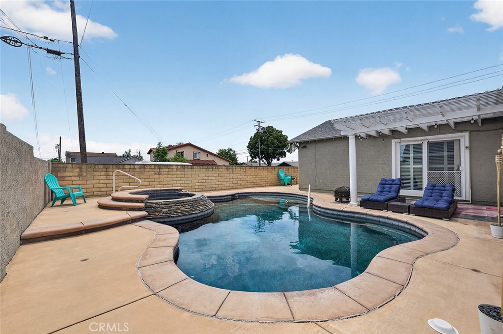 Property photo 31