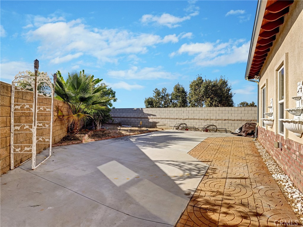 Property photo 37