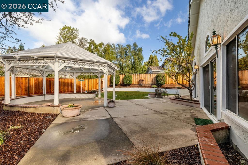 Property photo 40