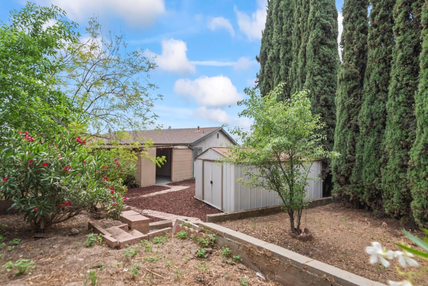 Property photo 33