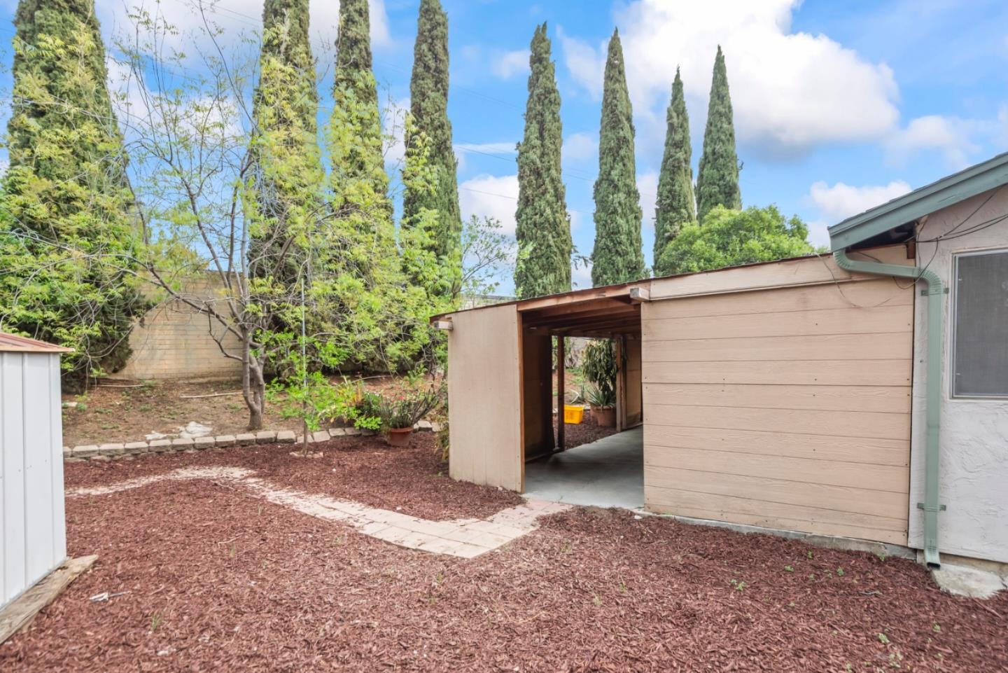 Property photo 37