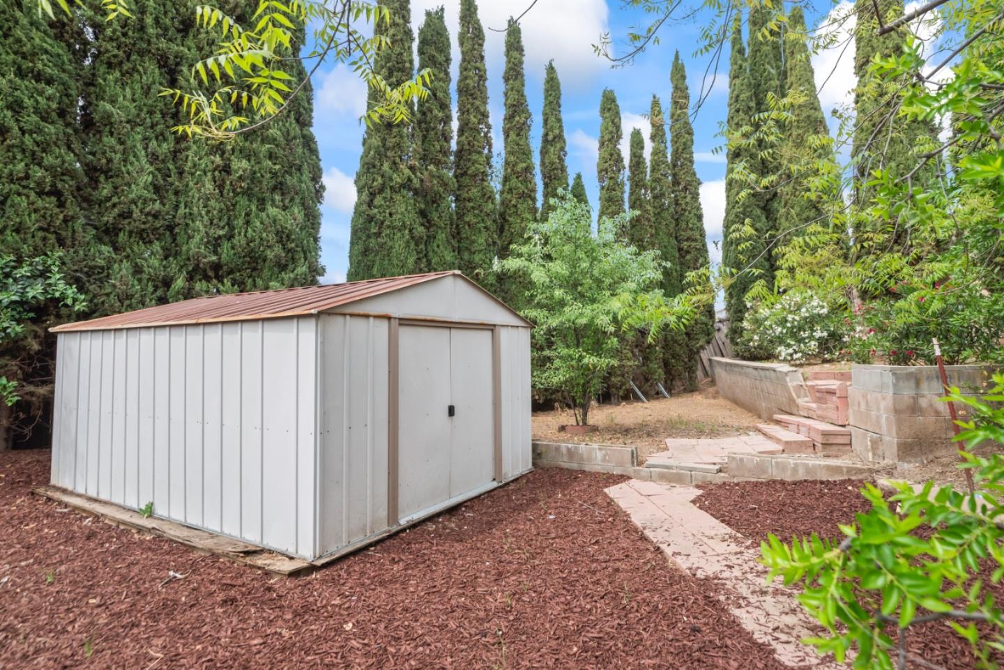 Property photo 38
