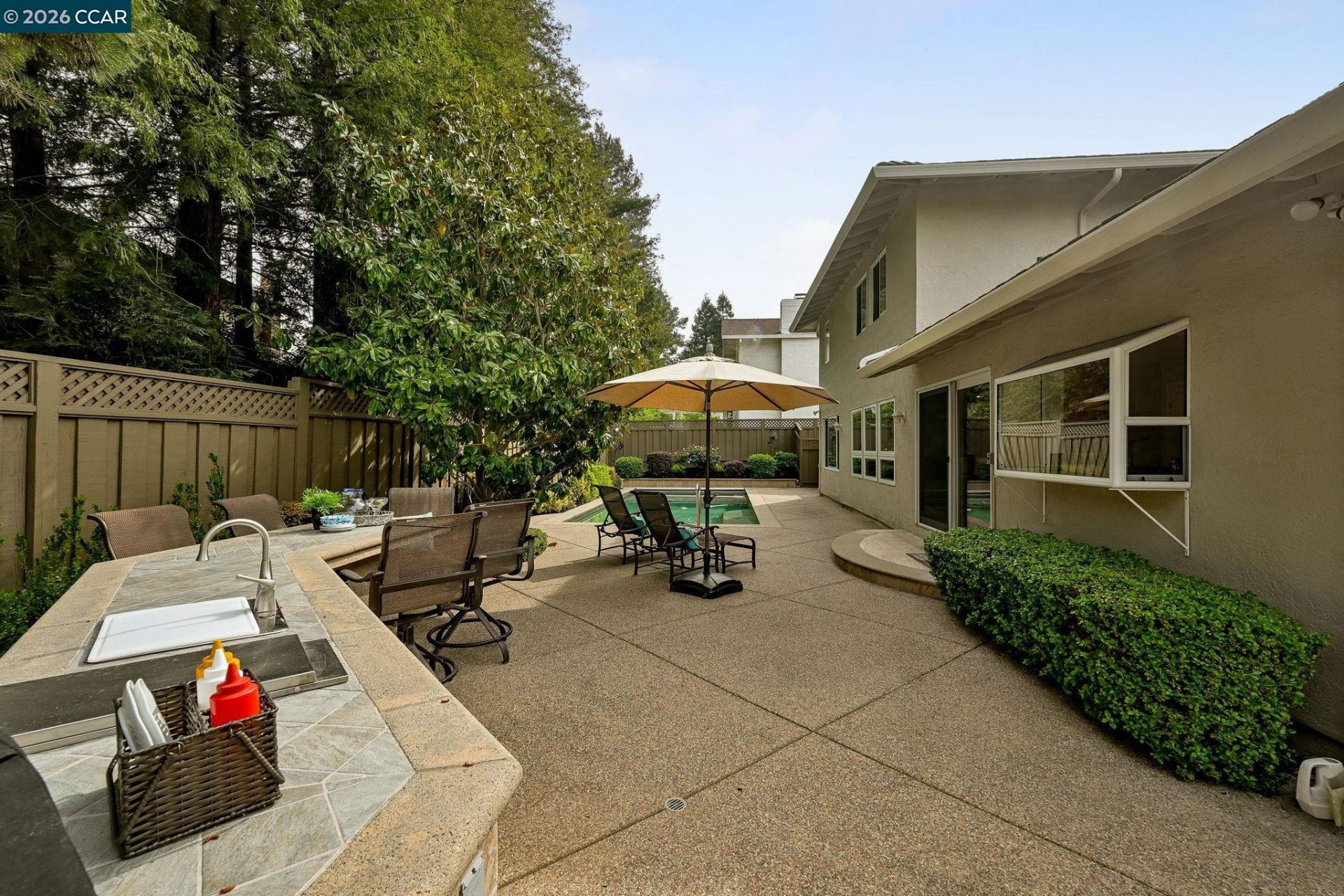 Property photo 35