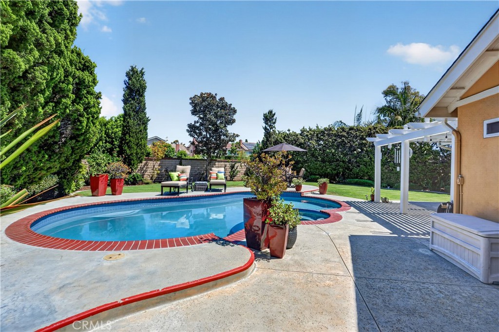 Property photo 35