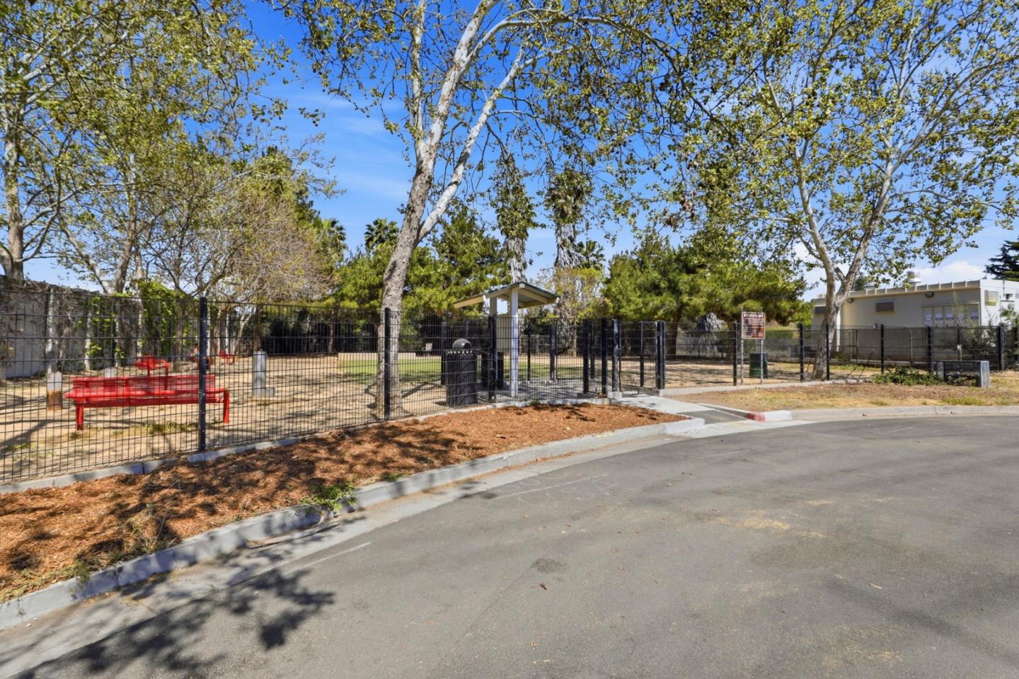Property photo 23