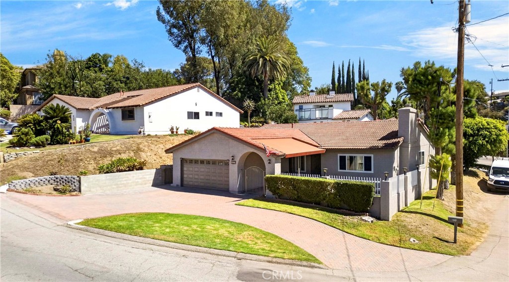 Property photo 8