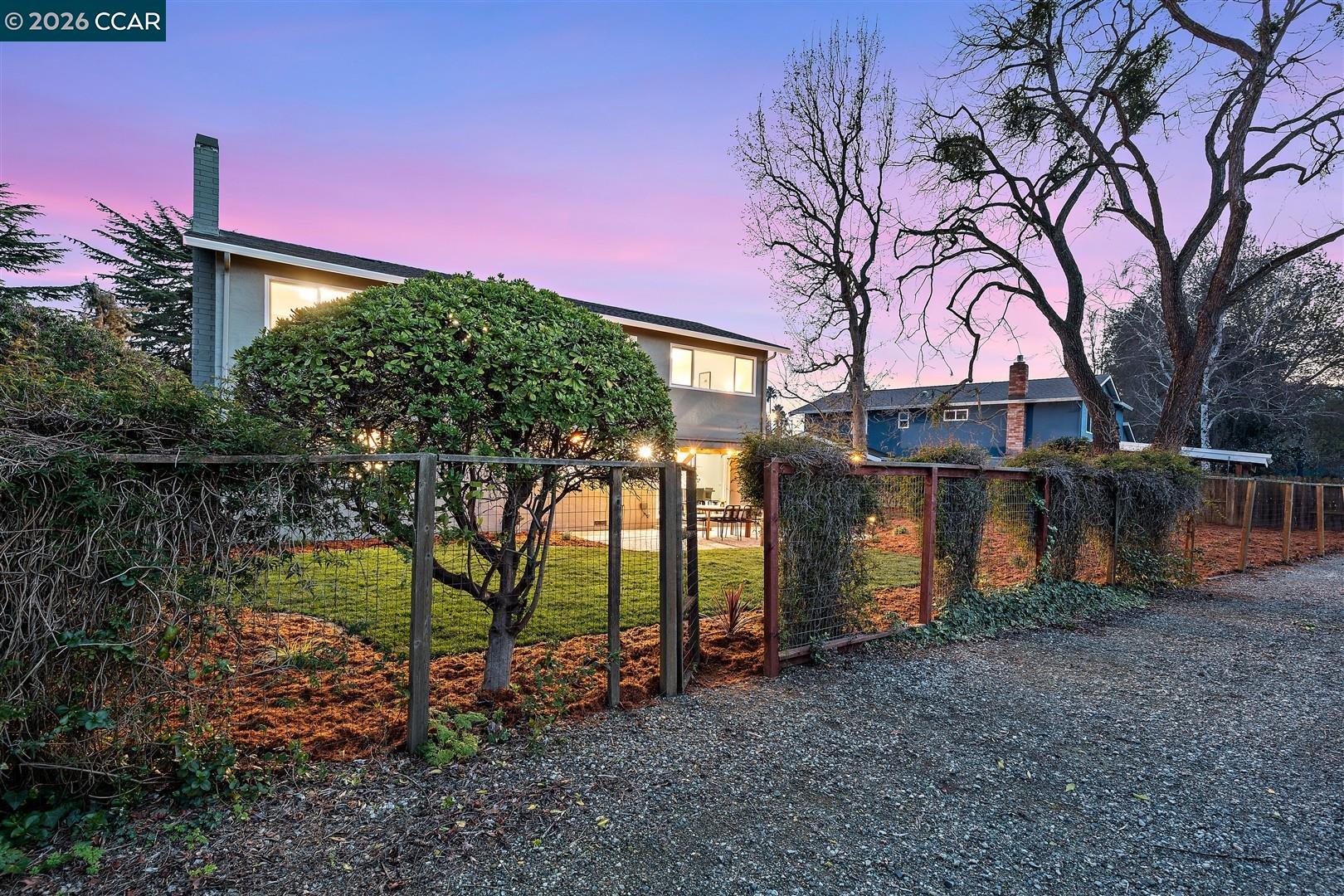 Property photo 44