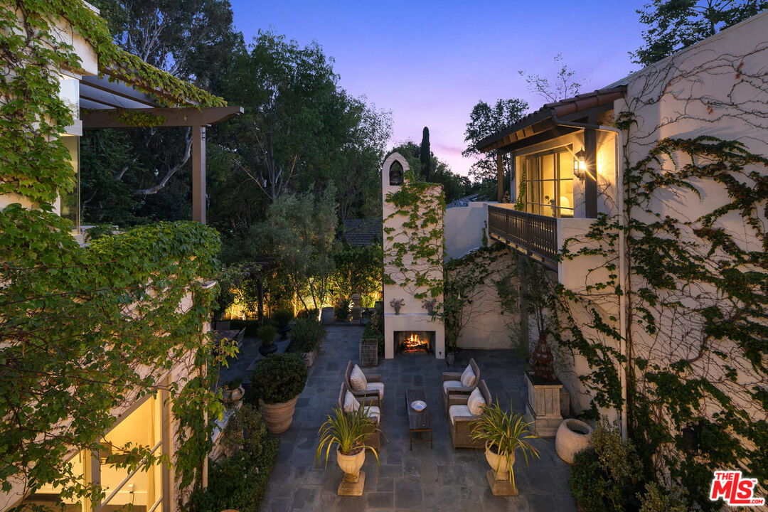 Property photo 46