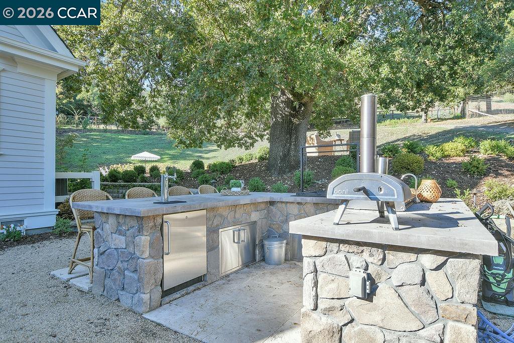 Property photo 38