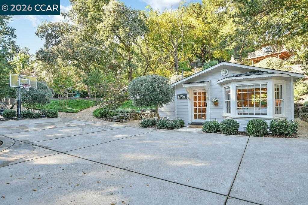 Property photo 47